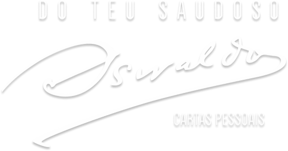 Em letras brancas, o logotipo da exposição: “Do teu saudoso Oswaldo – Cartas pessoais”. A palavra Oswaldo é escrita com a reprodução da caligrafia de Oswaldo Cruz. As demais, em letras de fôrma e maiúsculas.